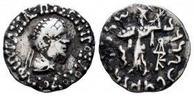 Kings of Bactria. Dracma. 110-80 a.C. (Seaby-7672 variante). Anv.: Cabeza diademada a derecha, alrededor leyenda. Rev.: Atenea a izquierda con rayo y ...