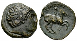 Kingdom of Macedon. Philip II. AE 18. 359-336 a.C. Macedon. (Seaby-6696 variante). Anv.: Cabeza de Apolo a derecha. Rev.: Jinete desnudo a derecha, en...