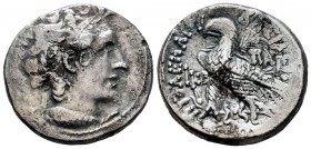 Ptolemaic Kings of Egypt. Cleopatra VII. Tetradracma. 51-30 a.C. (Seaby-7952 variante). (Sng Cop-417 similar). Anv.: Cabeza diademada a derecha. Rev.:...