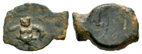 Ebusus. 1/8 calco. 200-100 a.C. Ibiza. (Abh-925). (Acip-741). Anv.: Bes con fadellín, sosteniendo martillo y serpiente. Rev.: Toro embistiendo a derec...