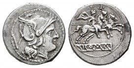 Anonymous. Quinario. 211 a.C. Rome. (Craw-44/6). (Seaby-3). Anv.: Cabeza de Roma a derecha, detrás V. Rev.: Los Dioscuros a caballo a derecha, encima ...