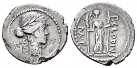 Claudius. Denario. 42 a.C. Rome. (Ffc-569). (Craw-494/23). (Cal-428). Anv.: Cabeza laureada de Apolo a derecha, detrás lira. Rev.: Diana Lucifera de p...