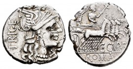 Curiatius. Denario. 135 a.C. Uncertain mint. (Ffc-668). (Craw-240/1b). (Cal-533). Anv.: Cabeza de Roma a derecha, delante X, detrás TRIGE. Rev.: Juno ...
