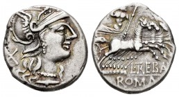 Trebanius. Denario. 135 a.C. Uncertain mint. (Ffc-1160). (Craw-241/1a). (Cal-1315). Anv.: Cabeza de Roma a derecha, detrás X. Rev.: Júpiter en cuadrig...