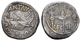 Mark Antony. Denario. 32-31 a.C. Mint moving. (Ffc-32). (Craw-544). (Cal-179). Anv.: ANT AVG (III VI)R R P C. Galera pretoriana a derecha. Rev.: Águil...