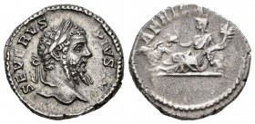 Septimius Severus. Denario. 207 d.C. Rome. (Ric-254). (Bmc-310). (C-31). Anv.: SEVERVS PIVS AVG. Cabeza laureada del emperador a derecha. Rev.: AFRICA...