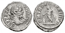 Septimius Severus. Denario. 204 d.C. Rome. (Spink-6335). (Ric-195). Rev.: P M TR P XII COS III P P. Genio en pie a izquierda con espiga, realizando sa...