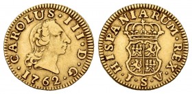 Charles III (1759-1788). 1/2 escudo. 1762. Sevilla. JV. (Cal 2008-786). Au. 1,76 g. VF. Est...350,00.