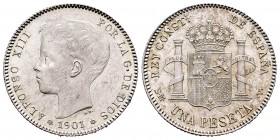Alfonso XIII (1886-1931). 1 peseta. 1901*19-01. Madrid. SMV. (Cal 2008-45). Ag. 5,10 g. Brillo original. AU/Almost UNC. Est...175,00.
