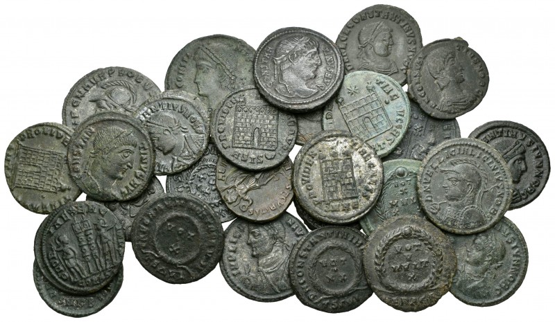 Lote de 27 pequeños bronces del Bajo Imperio Romano. A EXAMINAR. VF/XF. Est...30...