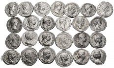 Lote de 25 denarios con diferentes reversos del Imperio Romano, Trajano, Marco Aurelio, Septimio severo, Alejandro Severo, Julia Mamea, Julia Domna, G...
