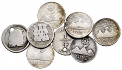 Lote de 8 monedas de 1/4 real, Lima 1845, Guatemala 1880, 1886, 1895, 1896, 1897 y Fernando VII La Rioxa (2). Dos de ellas con agujero. A EXAMINAR. F/...