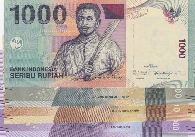 Indonesia, Total 4 banknotes
1.000 Rupiah, 2012, UNC, p141; 2.000 Rupiah, 2016,...