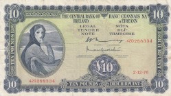 Ireland, 10 Pounds, 1976, VF, p66d
 Serial Number: 42D288334
Estimate: 40-80 USD