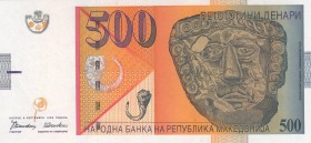 Macedonia, 500 Dinars, 1996, UNC, P17a
 Serial Number: A0183856
Estimate: 15-30 USD