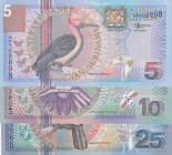 Suriname, Total 3 banknotes
5 Gulden, 2000, UNC, p146; 10 Gulden, 2000, UNC, p147; 25 Gulden, 2000, UNC, p148
Estimate: 10-20 USD