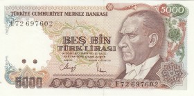 Turkey, 5.000 Lira, 1988, UNC, p197, 
 Serial Number: E72 697602
Estimate: 10-20 USD