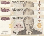 Turkey, 5 New Turkish Lira, 2005, UNC, p217, (Total 3 banknotes)
 Serial Number: D20 581834, F69 543726 ve G02 287423
Estimate: 10-20 USD