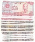 Vietnam, Total 12 banknotes
500 Dong(4), 1988, UNC; 1.000 Dong(4), 1988, AUNC; 2.000 Dong(4), 1988, XF
Estimate: 10-20 USD