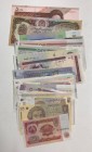 Mix Lot, UNC, 50 different banknotes
Estimate: 15-30 USD