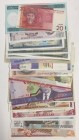 Mix Lot, UNC, Total 50 banknotes
Estimate: 50-100 USD