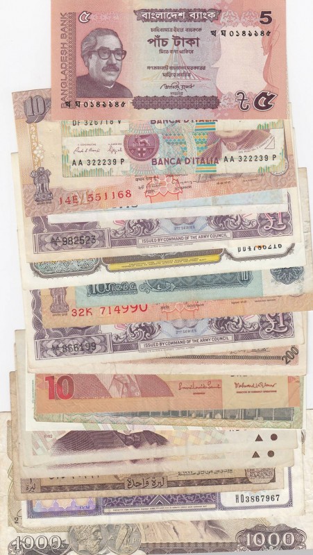 Mix Lot, 20 lot of banknotes in mixed condition
Nigeria, 10 Naira, vf; Egypt, 5...