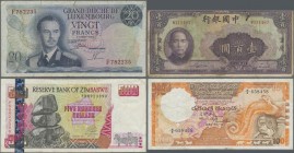 Alle Welt: Box with about 500 banknotes from all over the world, containing for example China 10 Customs Gold Units 1930, Bank of China 10 and 100 Yua...