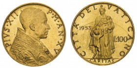 vaticano 
Pio XII (1939-1958) - 100 Lire 1953 - Zecca: Roma - Diritto: busto del Papa a destra - Rovescio: figura della Carità stante di fronte a due...