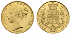 Vittoria (1837-1901) Victoria (1837-1901) Shield (1838-1887) 
Sovereign 1845, Roman I in date - Zecca: Londra - Rara - Di qualità molto buona (Seaby ...