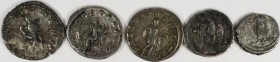 Antike: Römische Kaiserzeit: Lot 5 Stück, 3 x AR-Antoninian und 2 x AR-Denar, sehr schön.
 [differenzbesteuert]