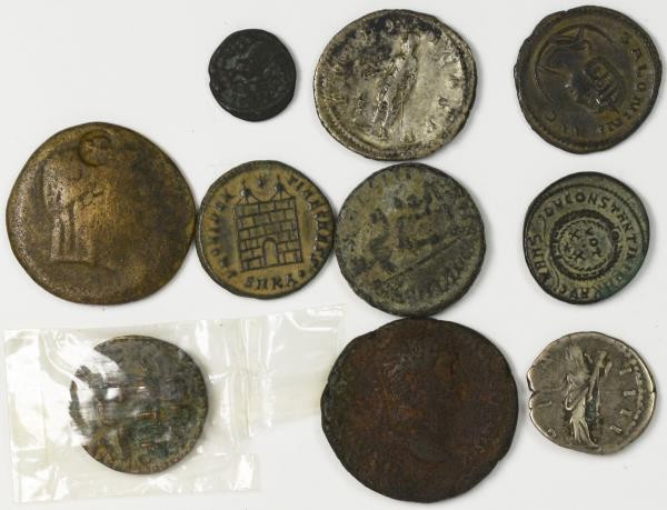 Antike: Lot 10 antike Münzen, griechische, römische und orientalische, gering er...