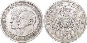 Anhalt: Friedrich II. 1904-1918: 5 Mark 1914, mit Ehefrau Marie von Baden, Silberhochzeit. Jaeger 25, kleine Kratzer, vorzüglich - stempelglanz.
 [di...