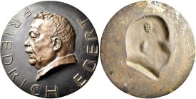Medaillen Deutschland: Weimarer Republik 1918-1933: Einseitige Eisengussmedaille o. J., des Hüttenamt Gleiwith (HAG), auf Friedrich Ebert (1871-1925),...