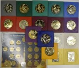 Varia, Sonstiges: Lot 17 Sammelplaketten Olympia Medaillen Fa. Aral um 1970, dazu Medaillen die Eroberung des Himmels, 21 Stück Fa. Shell.
 [differen...