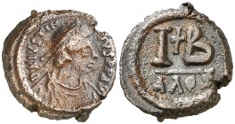 Justiniano I (527-565). Alejandría. 12 nummi. (S. 247) (Ratto 689). 5,69 g. MBC+.