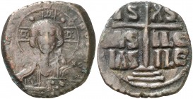 Anónima, atribuida a Romano III (1028-1034). Follis. (S. 1823) (Ratto 1977 a 1984 sim). 9,33 g. MBC.