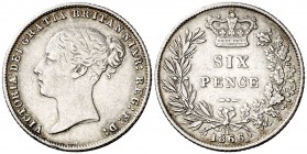 1866. Gran Bretaña. Victoria. 6 peniques. (Kr. 733.2). 2,80 g. AG. Con número de cuño 21. Escasa. MBC-/MBC.