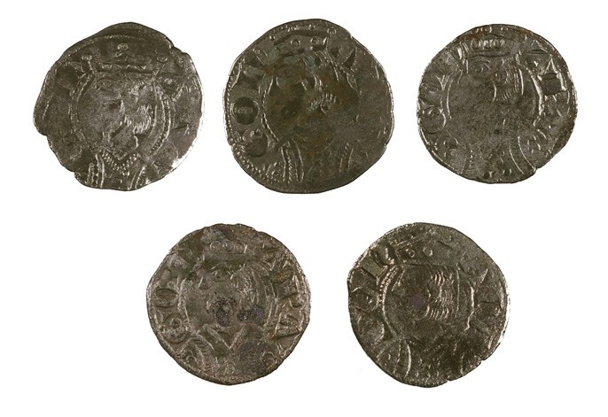 Jaume II (1291-1327). Zaragoza. Lote de 5 dineros jaqueses. MBC.