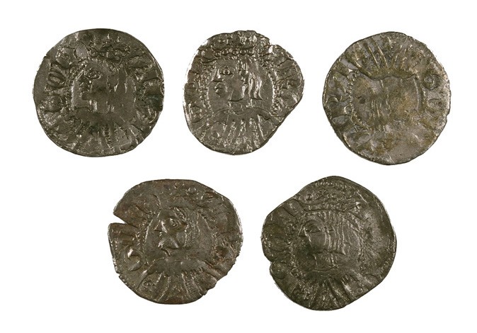 Pere III (1336-1387). Zaragoza. Lote de 5 dineros jaqueses. MBC/MBC+.