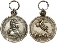 (1910). Bicentenario de la batalla de Villaviciosa. Medalla. (Pérez Guerra 795a). 12,32 g. Ø30 mm. Plata. Con corona solidaria y anilla. EBC+.