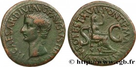 TIBERIUS
Type : As 
Date : 15-16 
Mint name / Town : Rome 
Metal : copper 
Diameter : 29  mm
Orientation dies : 2  h.
Weight : 10,64  g.
Rarity : R1 
...