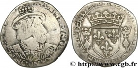 FRANCIS I
Type : Teston de Bretagne, 4e type 
Date : n.d. 
Mint name / Town : Rennes 
Metal : silver 
Millesimal fineness : 898  ‰
Diameter : 27  mm
O...
