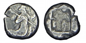 PERSIA. Persia, Achaemenid Empire, (c.420-375 B.C.)
Sılver drachm. Great King of Persia in kneeling-running stance to right, wearing a kidaris, a quiv...