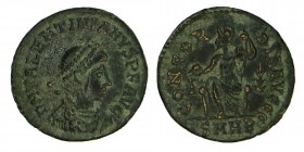 VALENTINIAN II (375 / 392) 
Obverse description: Beaded diadem, Valentinian II on the right ve of three quarters in advent, Third degree holder: CONCO...