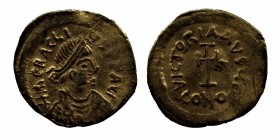 HERACLIUS (610-641) 
GOLD Tremissis. Constantinople. Obv: d N hERACLIYS P P AVG.
Diademed, draped and cuirassed bust right.
Rev: VICTORIA AVGY S / CON...