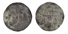 Michael II (820-809)
Milianarese, Cross potent set on three steps "IhSOUS XRISTOS NIKA" Rev: "+MIXA/HL PISZOS / MEGAS BA/SILEWS RO/MAION". SB 1691 (Mi...