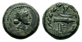 IONIA. Ephesos. Ae (Circa 48-27 BC). 
Condition: Very Fine

Weight: 4,23 gr
Diameter: 15,35 mm