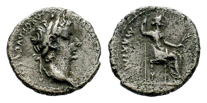 AUGUSTUS. 27 BC-14 AD. AR Denarius
Condition: Very Fine

Weight: 3,25 gr
Diamete...