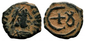 Justinian I, 527-565 AD.
Condition: Very Fine

Weight: 2,45 gr
Diameter: 14,10 mm