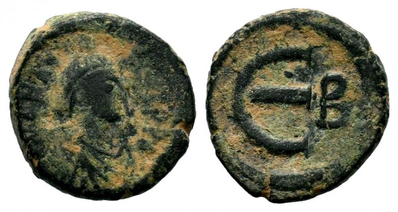 Justinian I, 527-565 AD.
Condition: Very Fine

Weight: 2,26 gr
Diameter: 14,80 m...